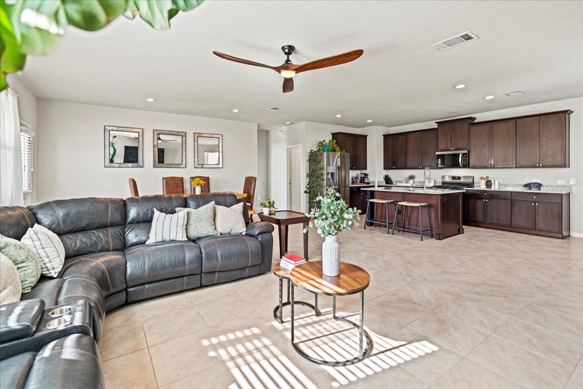 10825 Players Path, Austin, TX 78747