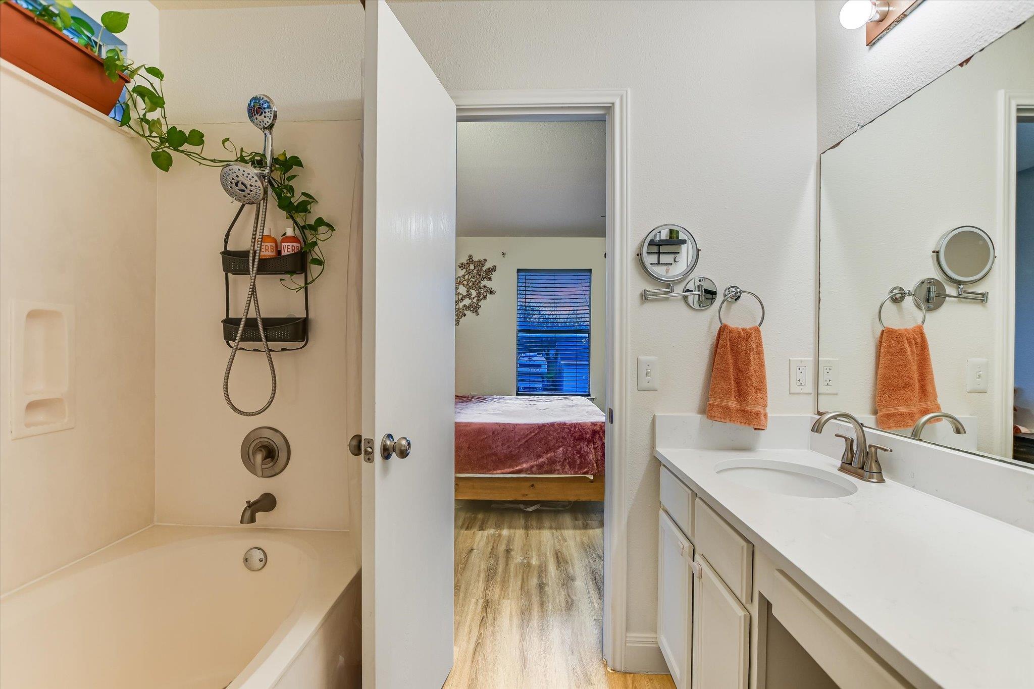 11401 Mayo St, Austin, TX 78748