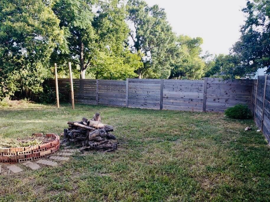 6900 Manor Rd # A, Austin, TX 78723