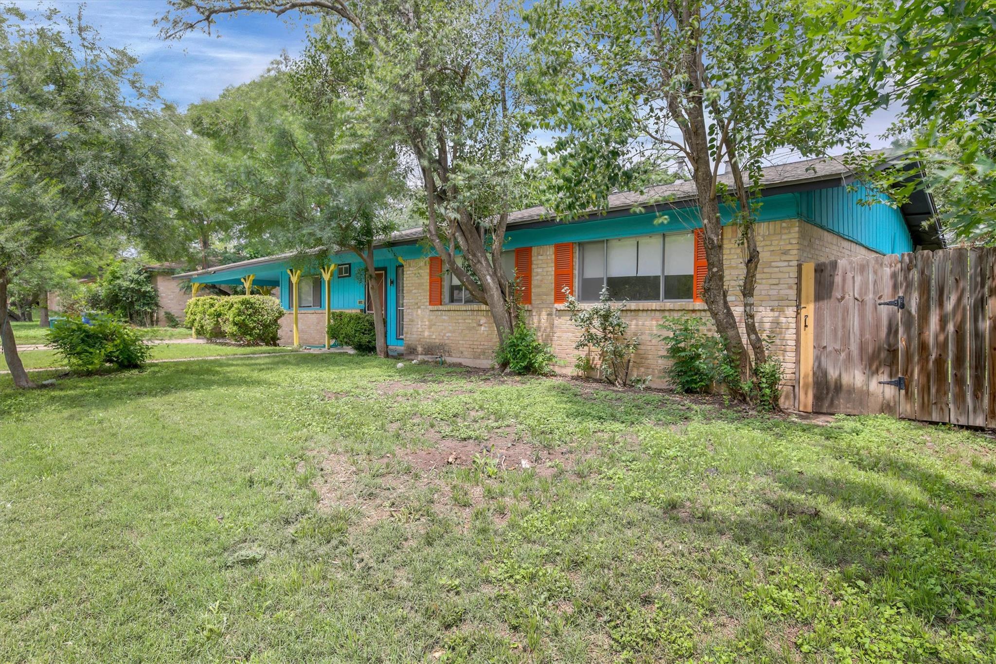 1504 Braes Ridge Dr # B, Austin, TX 78723