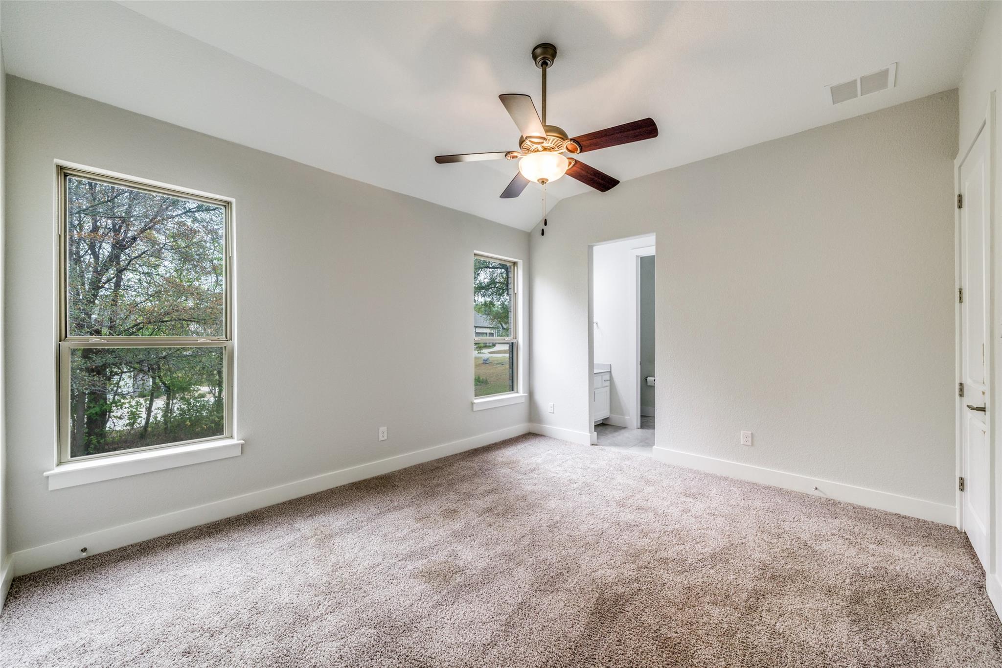 132 Raptor Beak Way, Cedar Creek, TX 78612