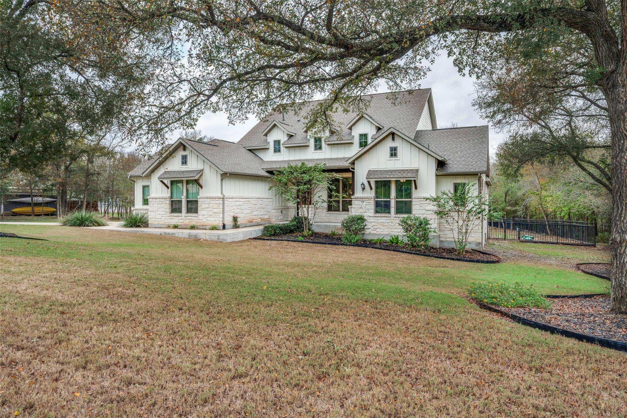 132 Raptor Beak Way, Cedar Creek, TX 78612