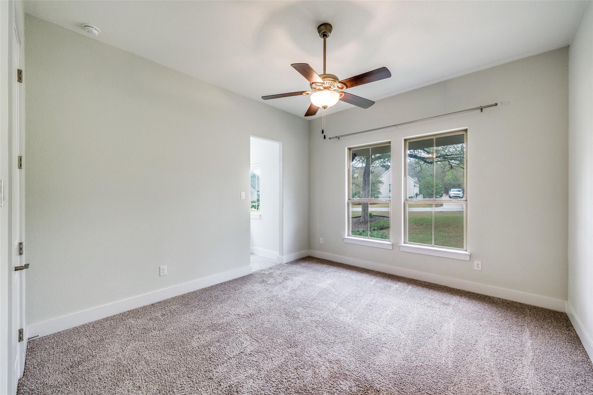 132 Raptor Beak Way, Cedar Creek, TX 78612