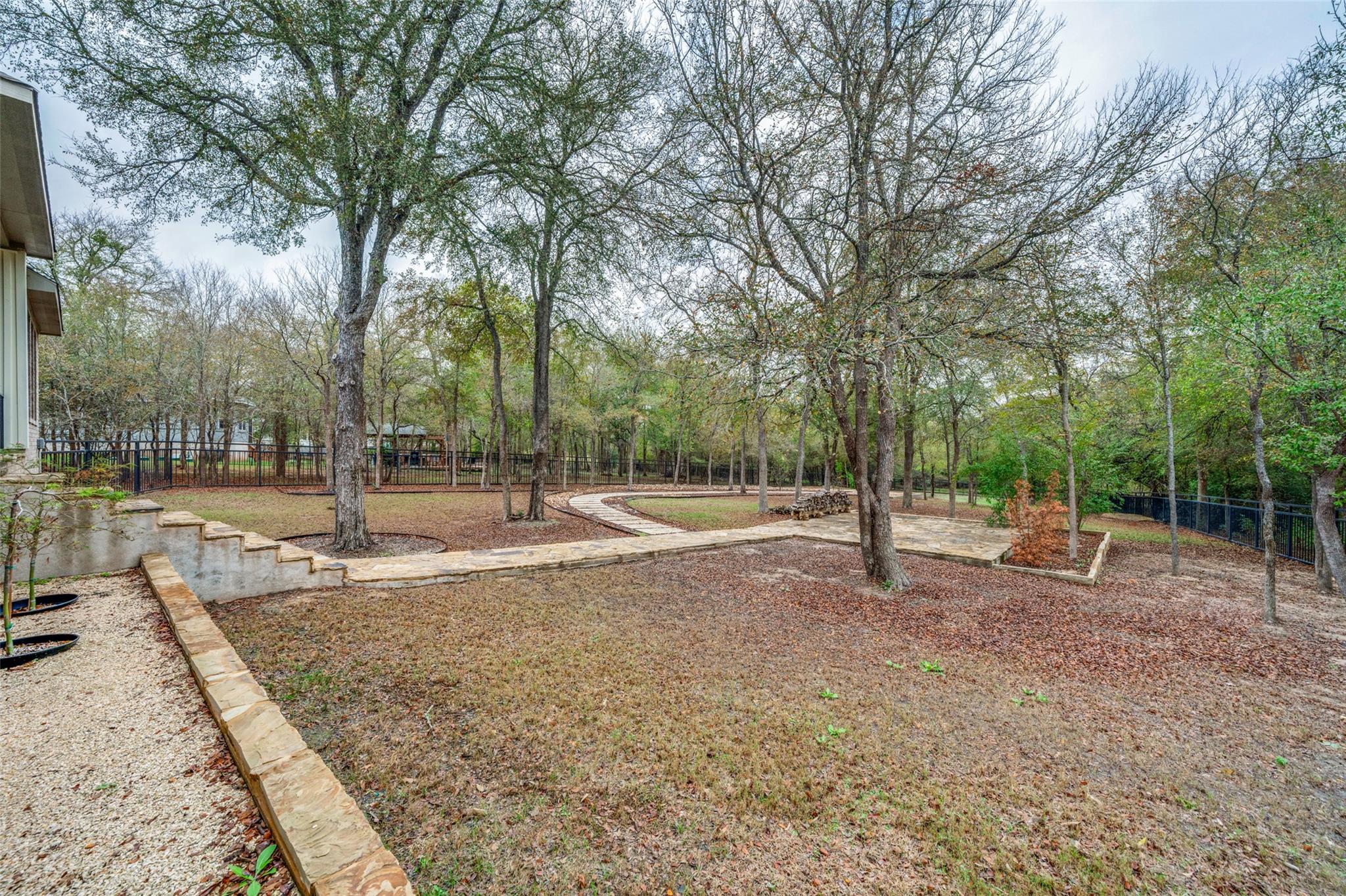 132 Raptor Beak Way, Cedar Creek, TX 78612