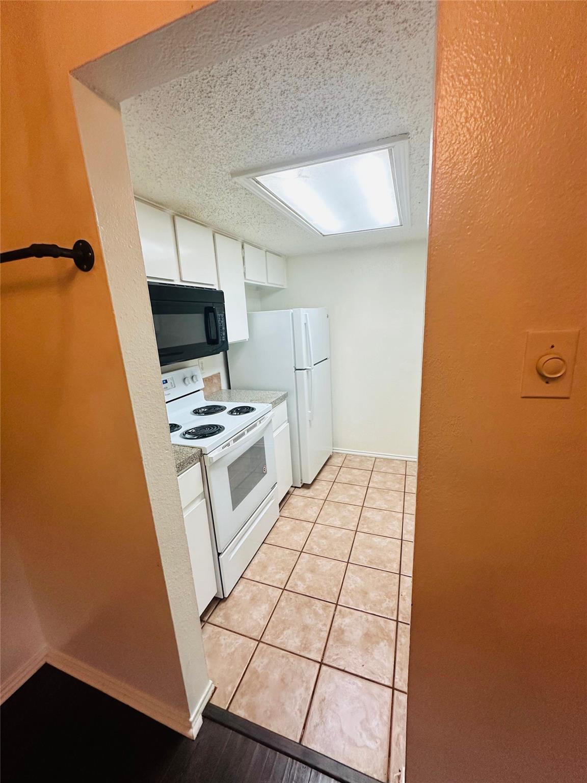 2401 Leon St # 307, Austin, TX 78705