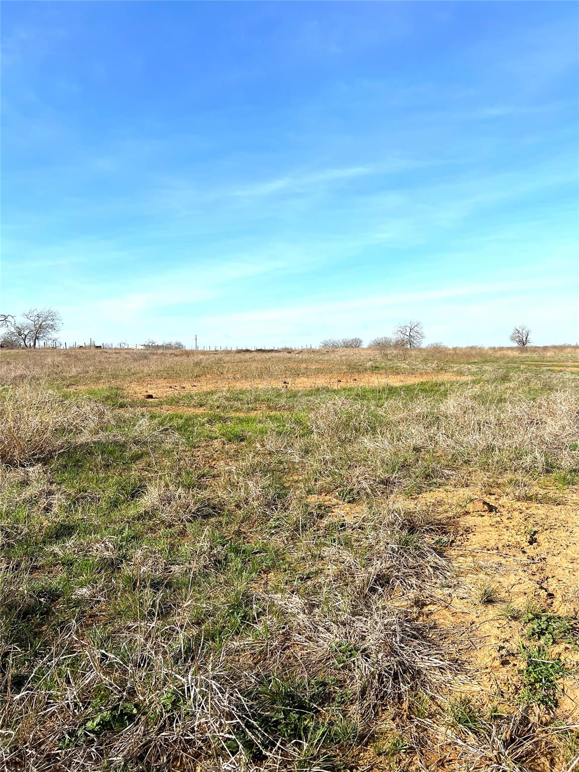 5165 Tenney Creek Rd, Luling, TX 78648