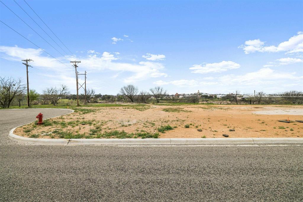 006 Walden Way, Llano, TX 78643