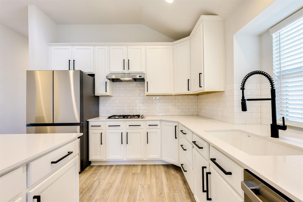 122 Biscayne Bay Bnd, Kyle, TX 78640