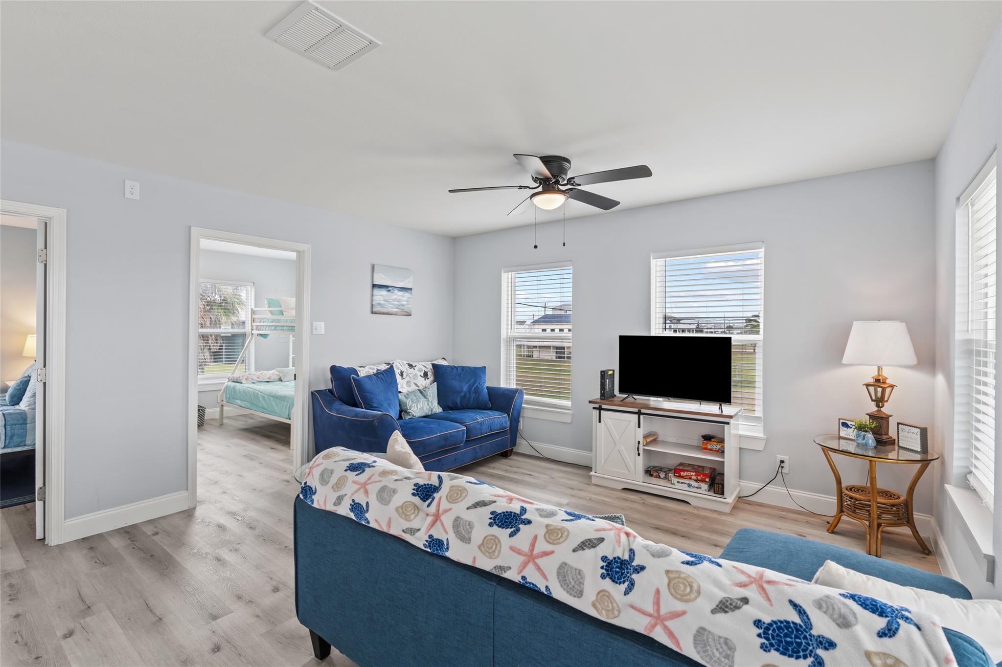 3929 4th St, Galveston, TX 77554