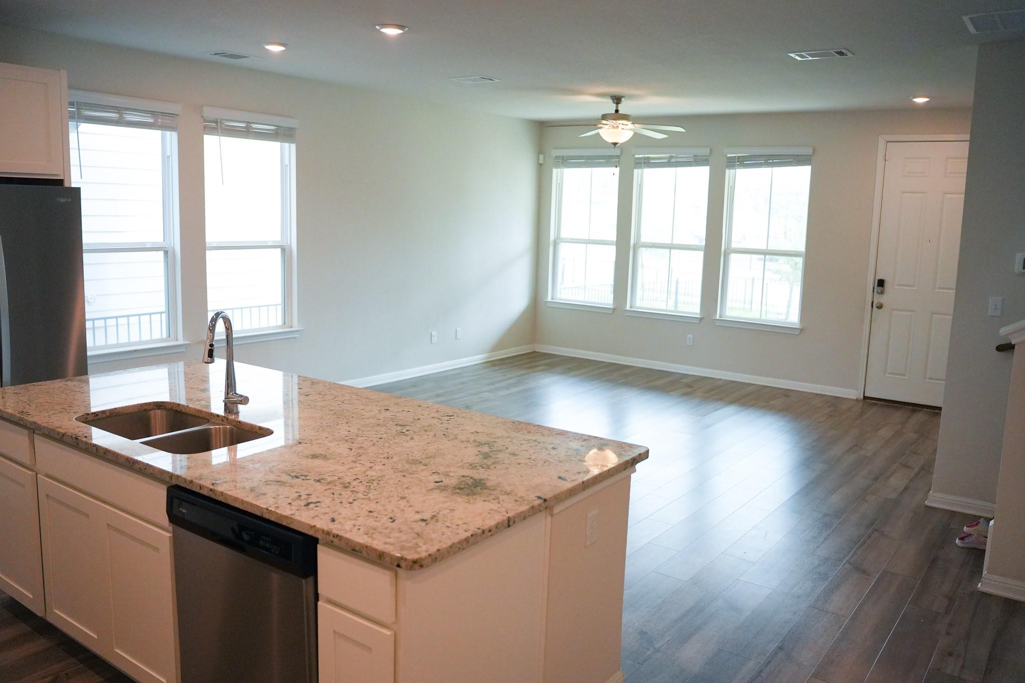 278 Lost Mine Peak Ln, Dripping Springs, TX 78620