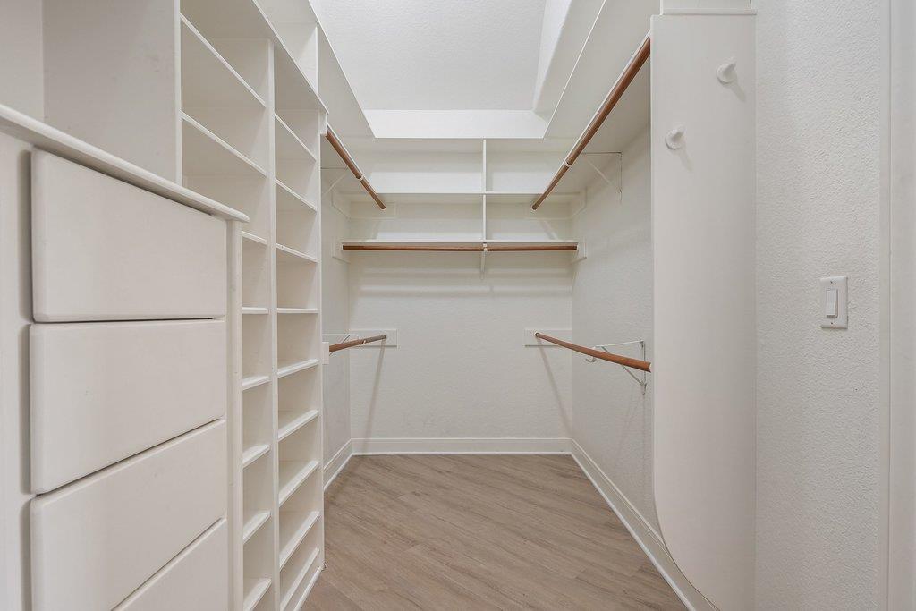 117 Longhorn Dr, Horseshoe Bay, TX 78657