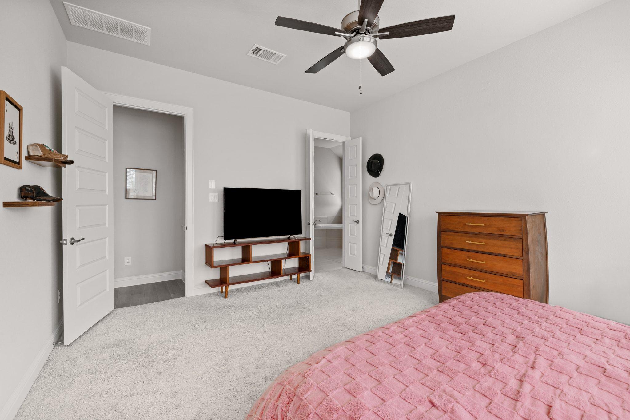 103 Merlin Ct, Cedar Creek, TX 78612