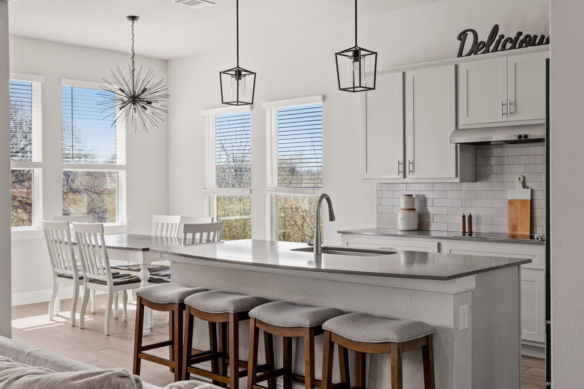 103 Merlin Ct, Cedar Creek, TX 78612