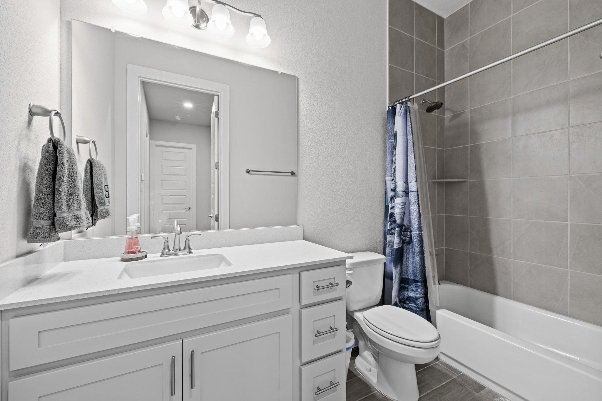 103 Merlin Ct, Cedar Creek, TX 78612