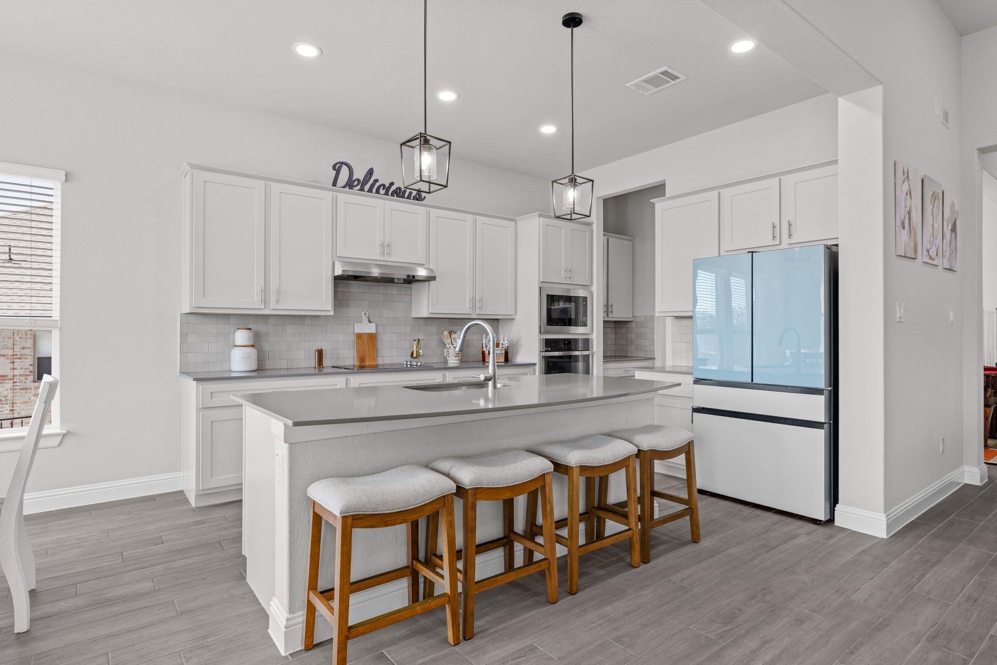 103 Merlin Ct, Cedar Creek, TX 78612