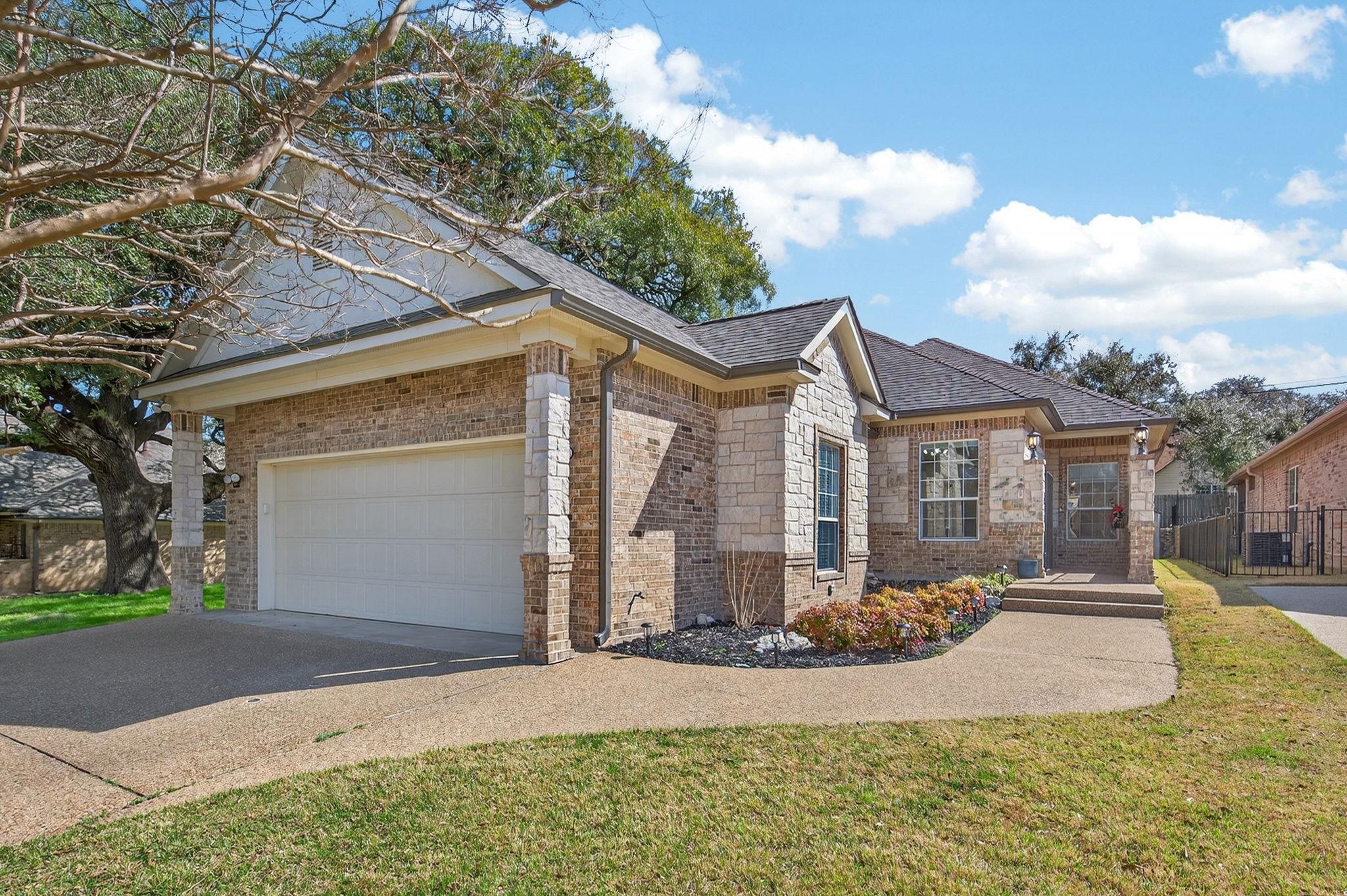 3010 Legend Oaks Blvd, Belton, TX 76513