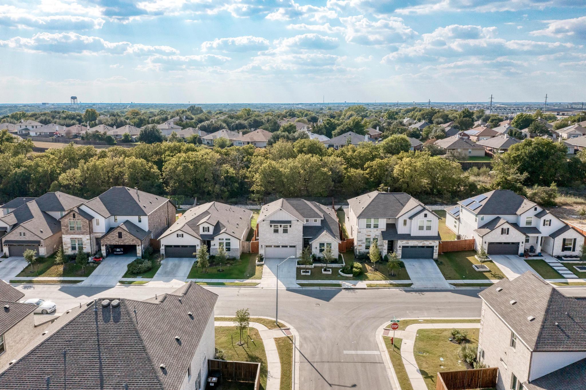 1632 Sawmill Xing, Round Rock, TX 78665