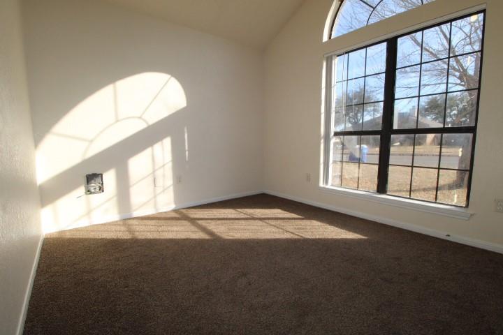 304 Bronc Dr, Copperas Cove, TX 76522