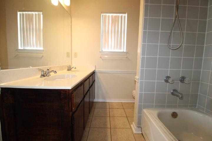 304 Bronc Dr, Copperas Cove, TX 76522