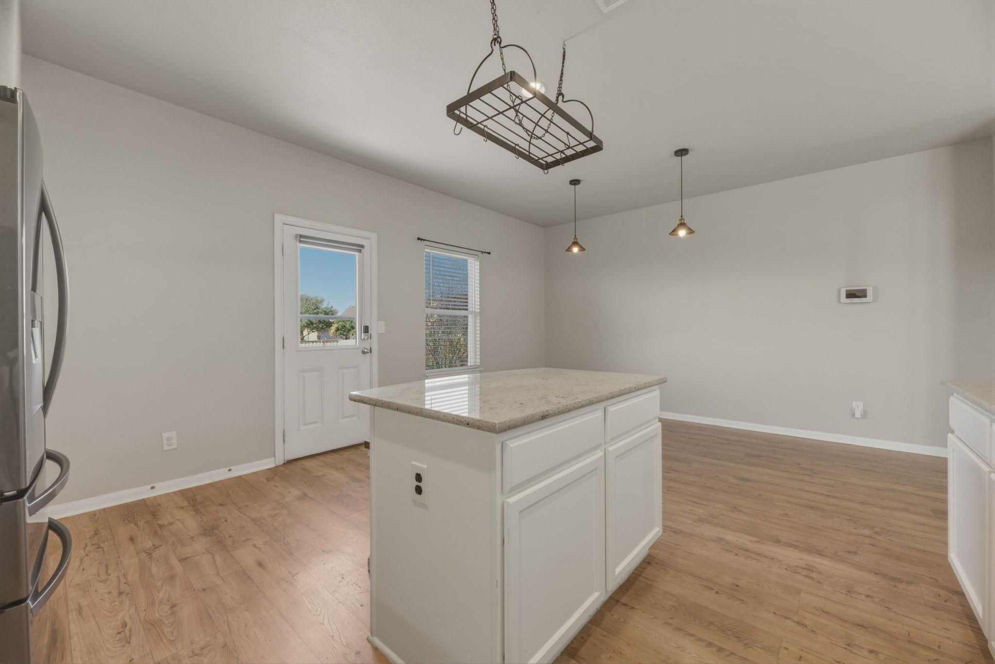 125 Exeter Cv, Kyle, TX 78640