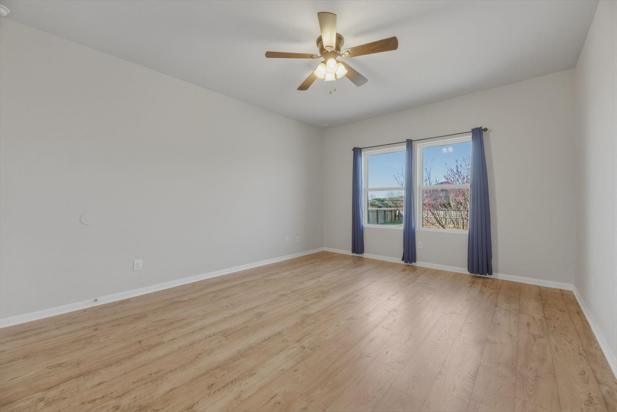 125 Exeter Cv, Kyle, TX 78640