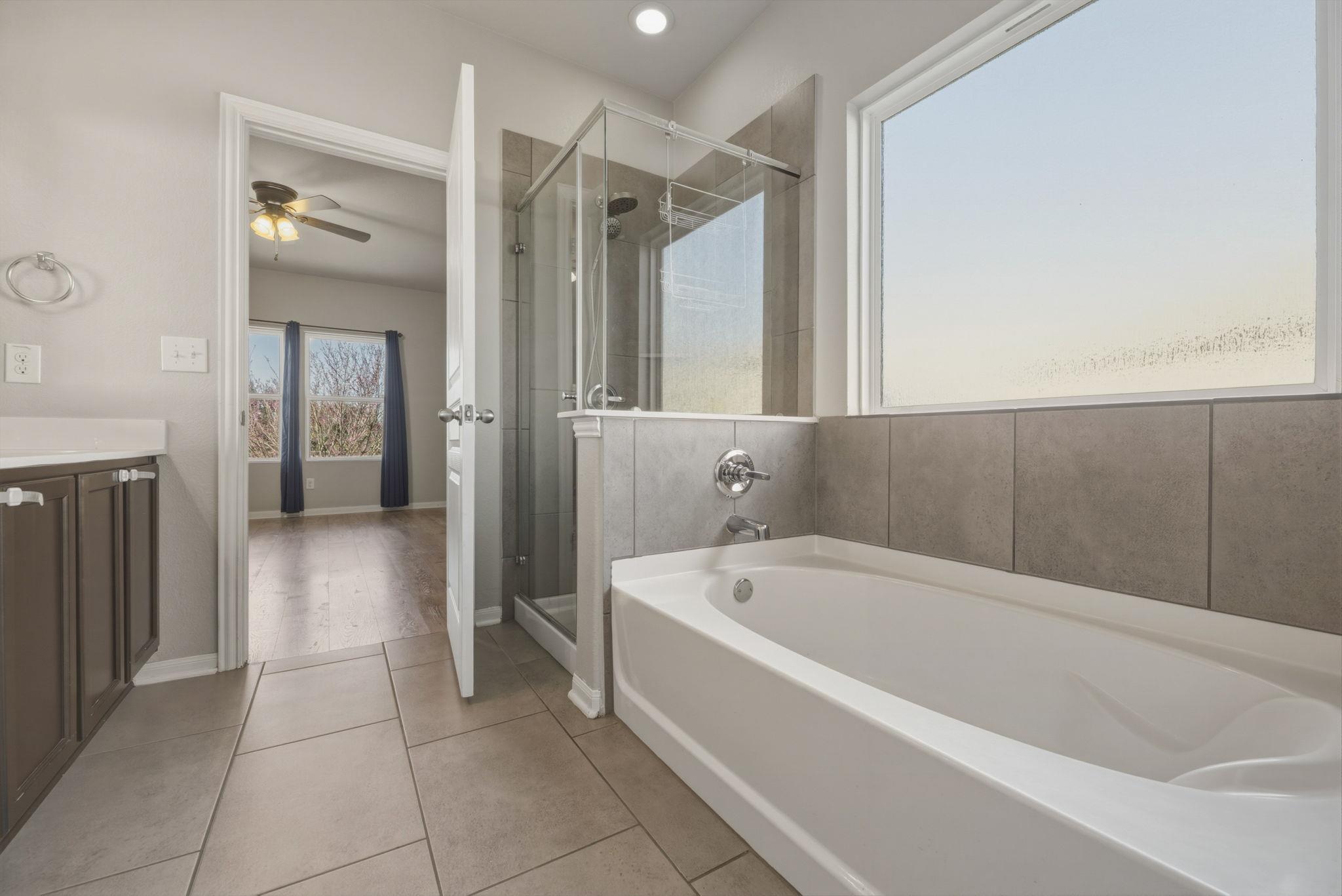 125 Exeter Cv, Kyle, TX 78640