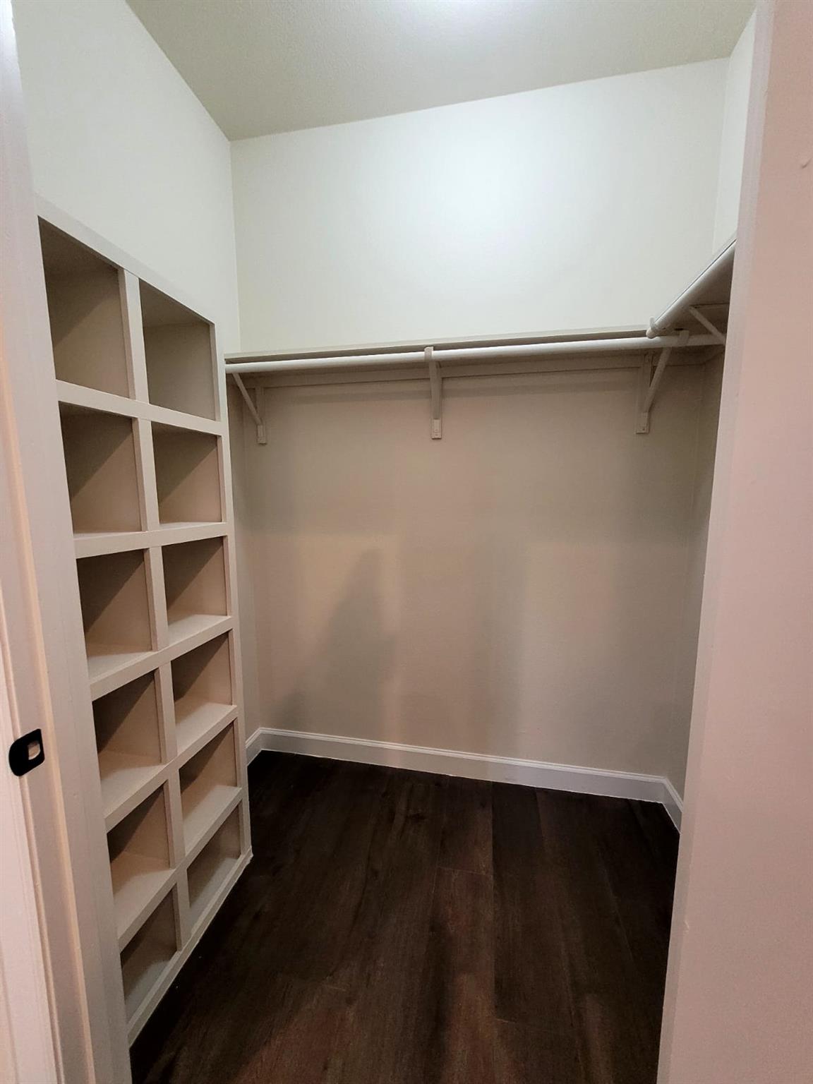 750 S Main St, Lockhart, TX 78644