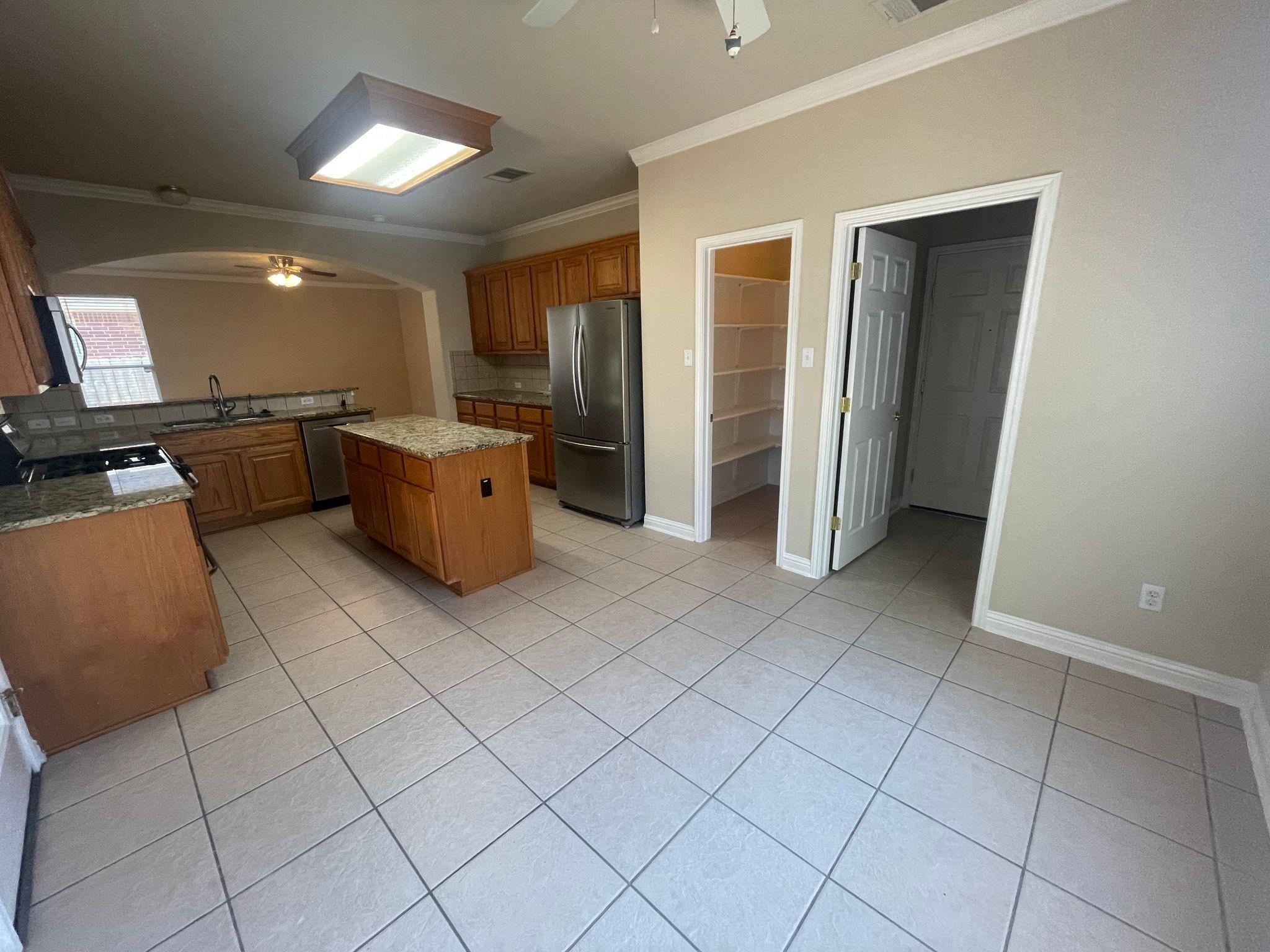 2204 Voyageurs Ln, Austin, TX 78747