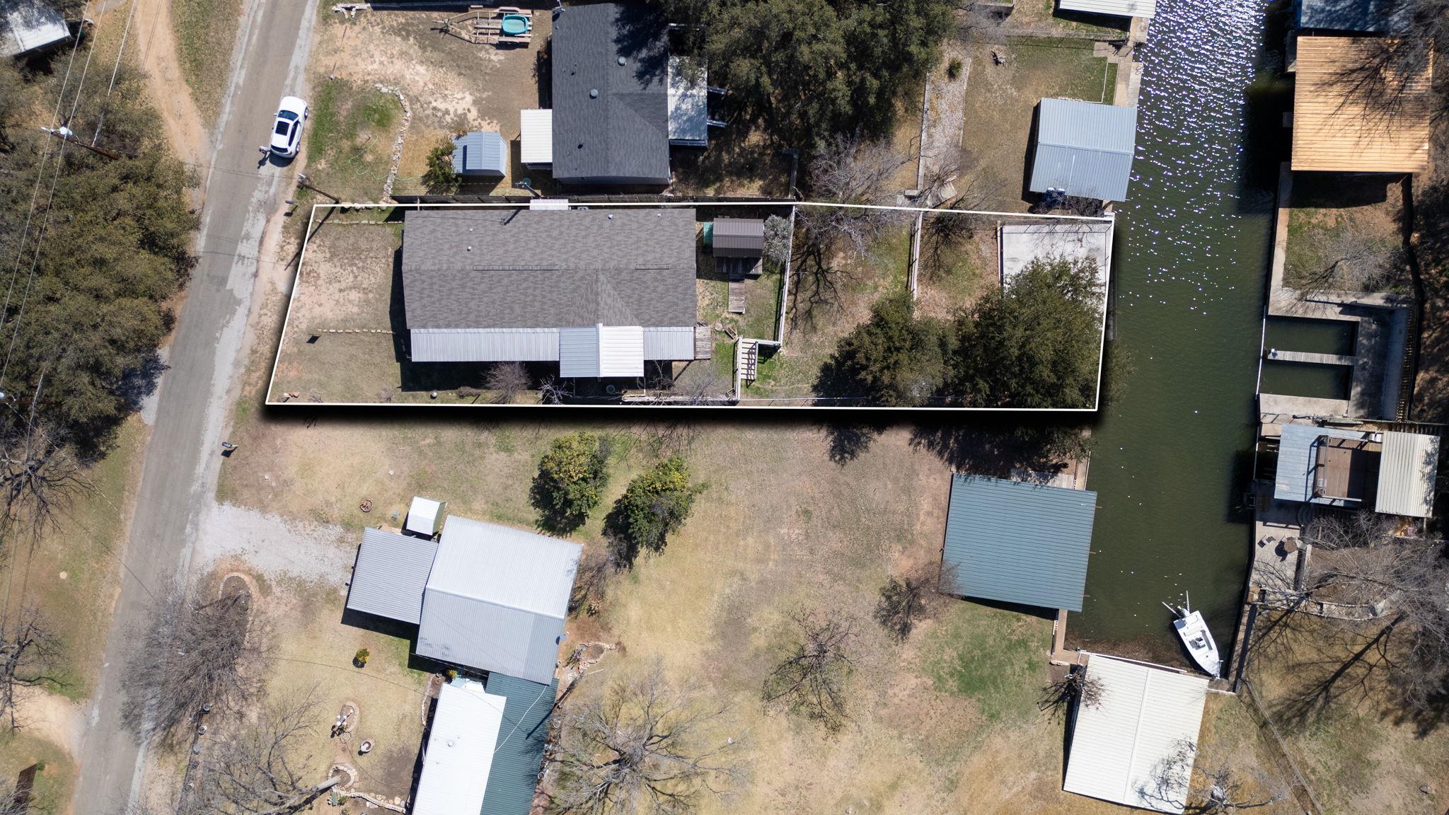 345 County Road 136C, Kingsland, TX 78639