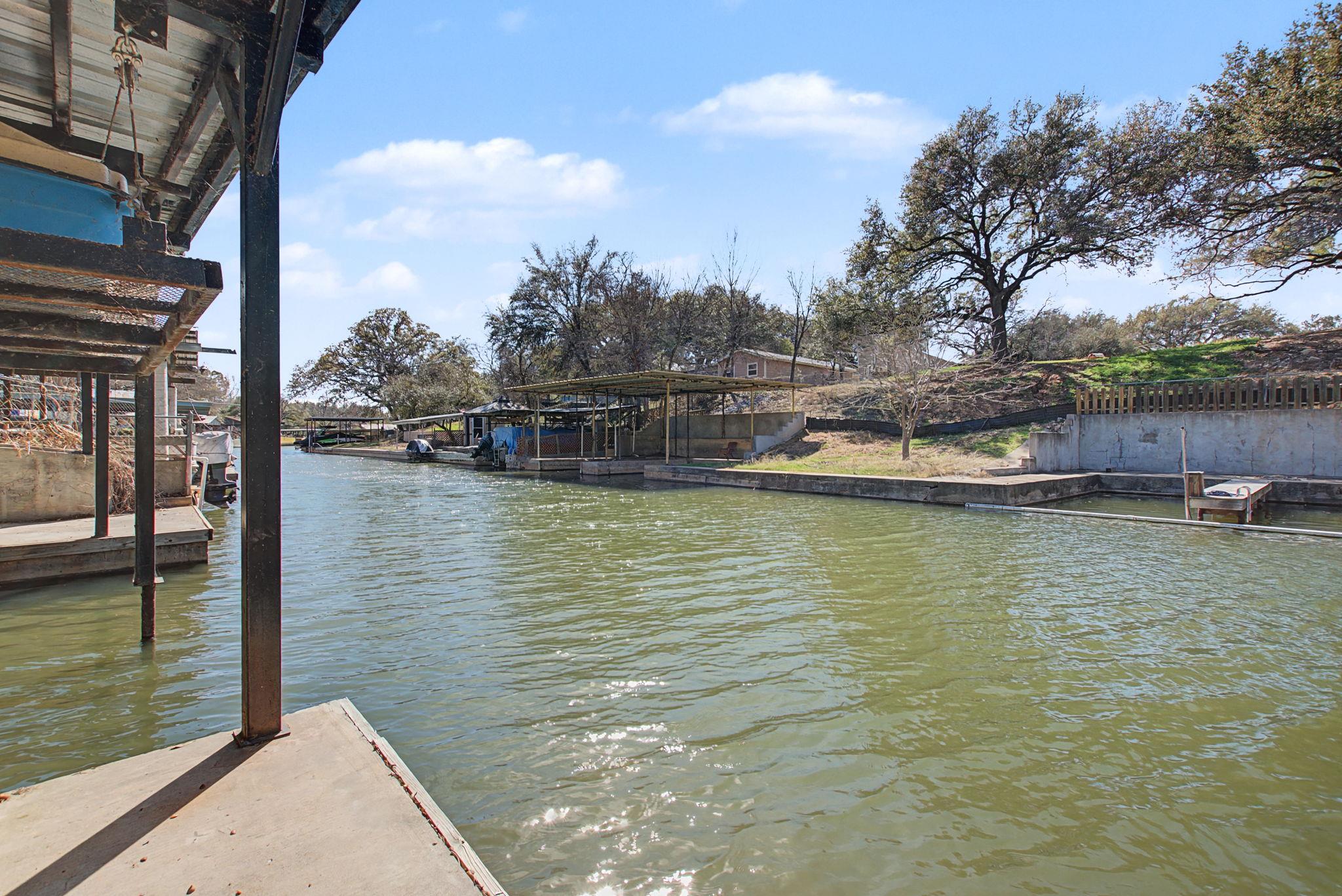 345 County Road 136C, Kingsland, TX 78639