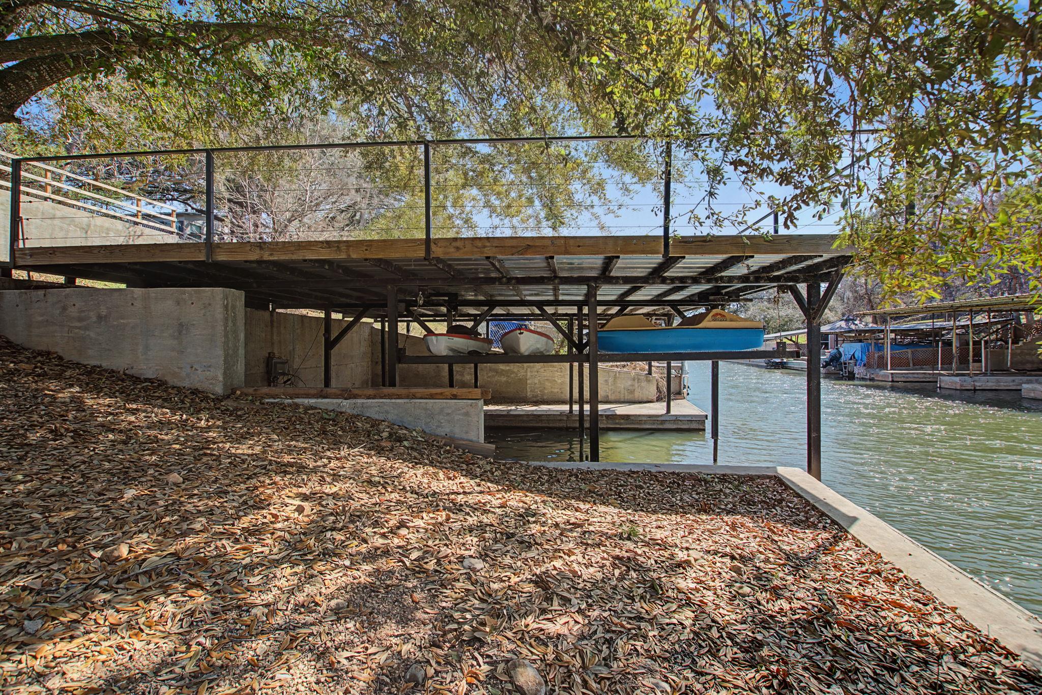 345 County Road 136C, Kingsland, TX 78639