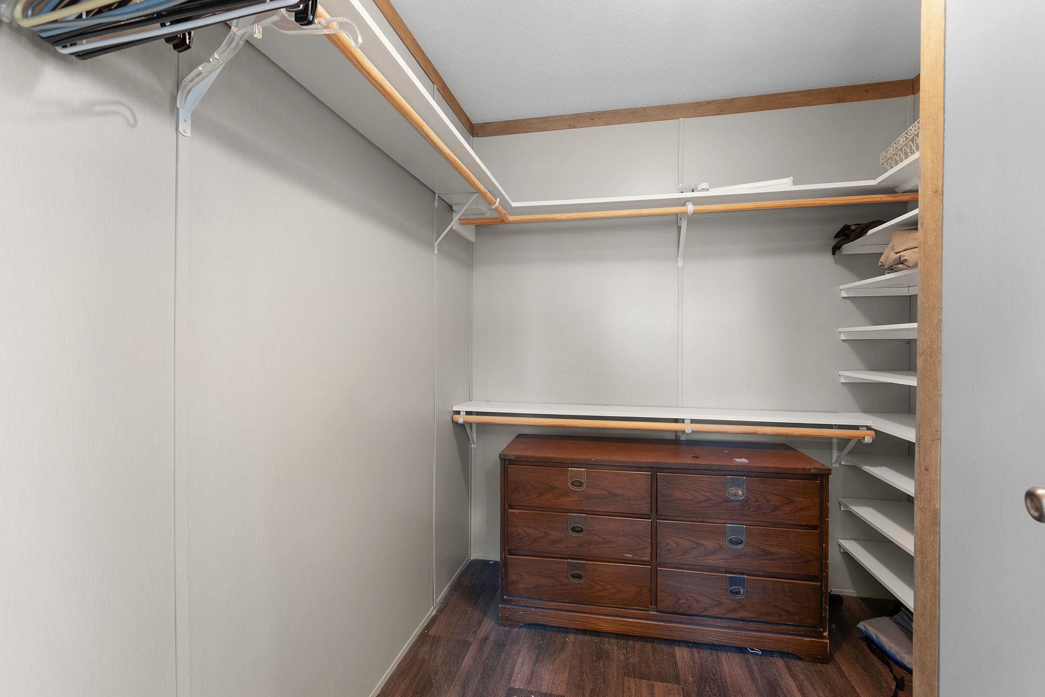 345 County Road 136C, Kingsland, TX 78639