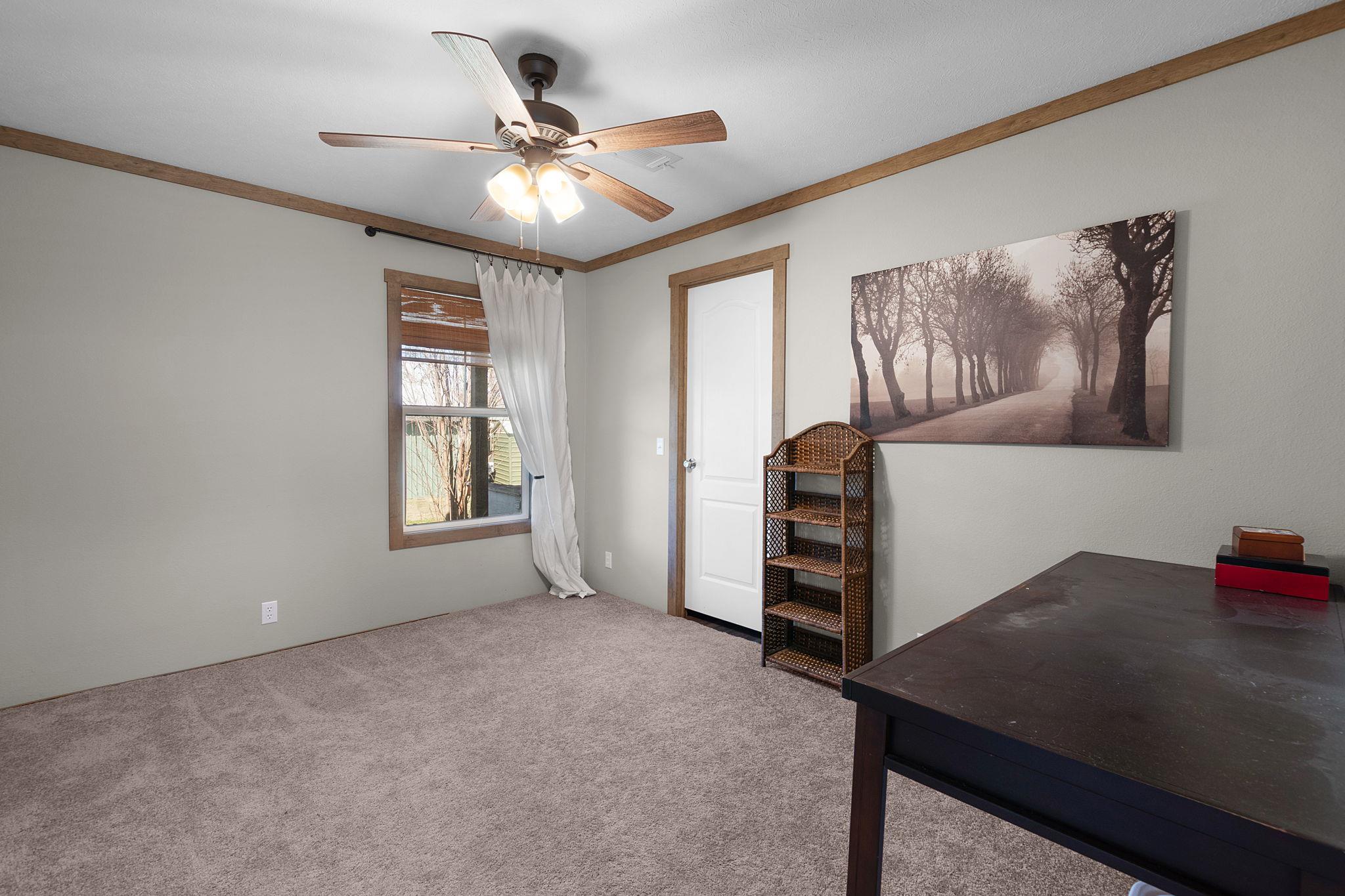 345 County Road 136C, Kingsland, TX 78639