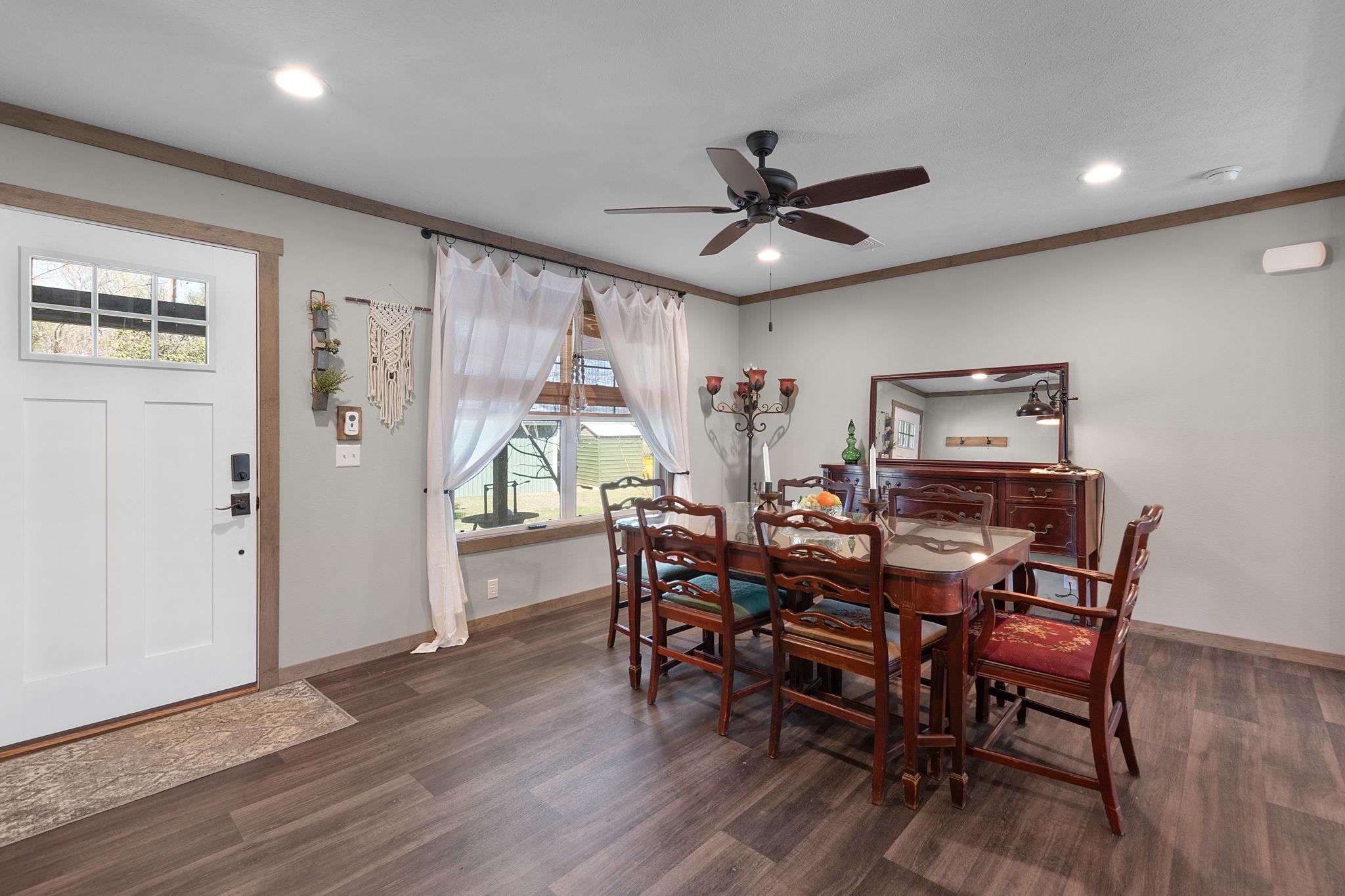 345 County Road 136C, Kingsland, TX 78639