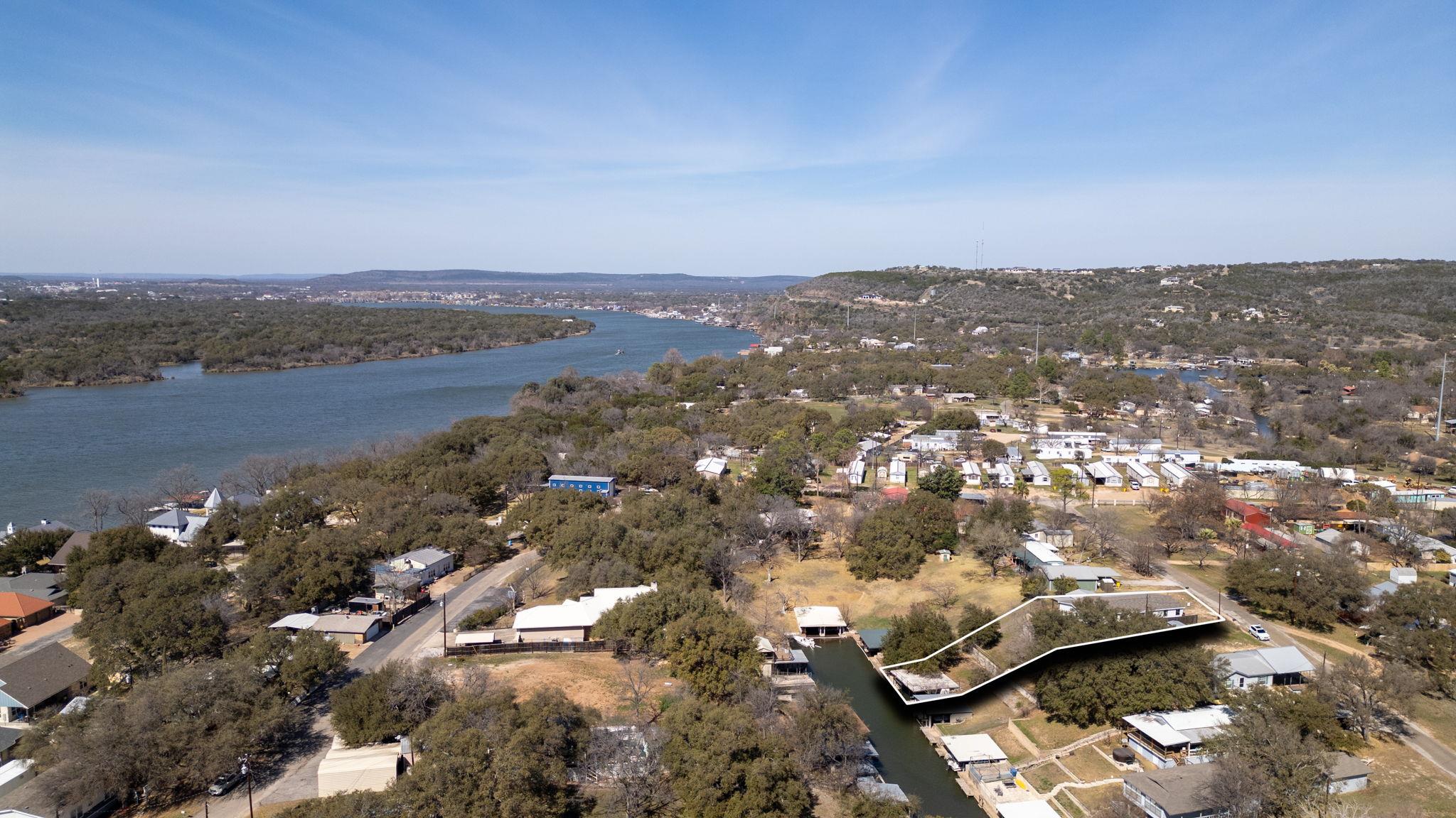 345 County Road 136C, Kingsland, TX 78639