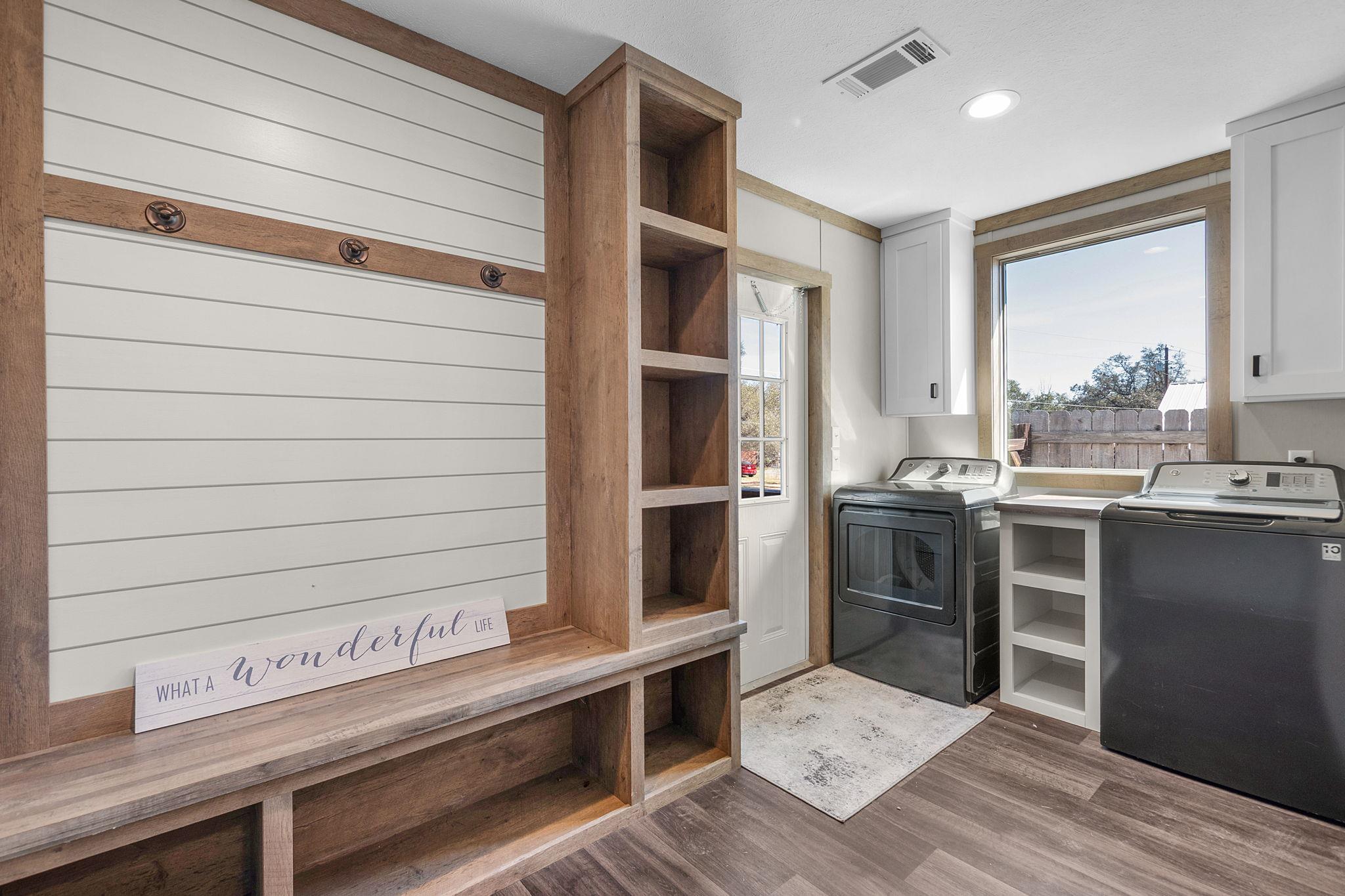 345 County Road 136C, Kingsland, TX 78639