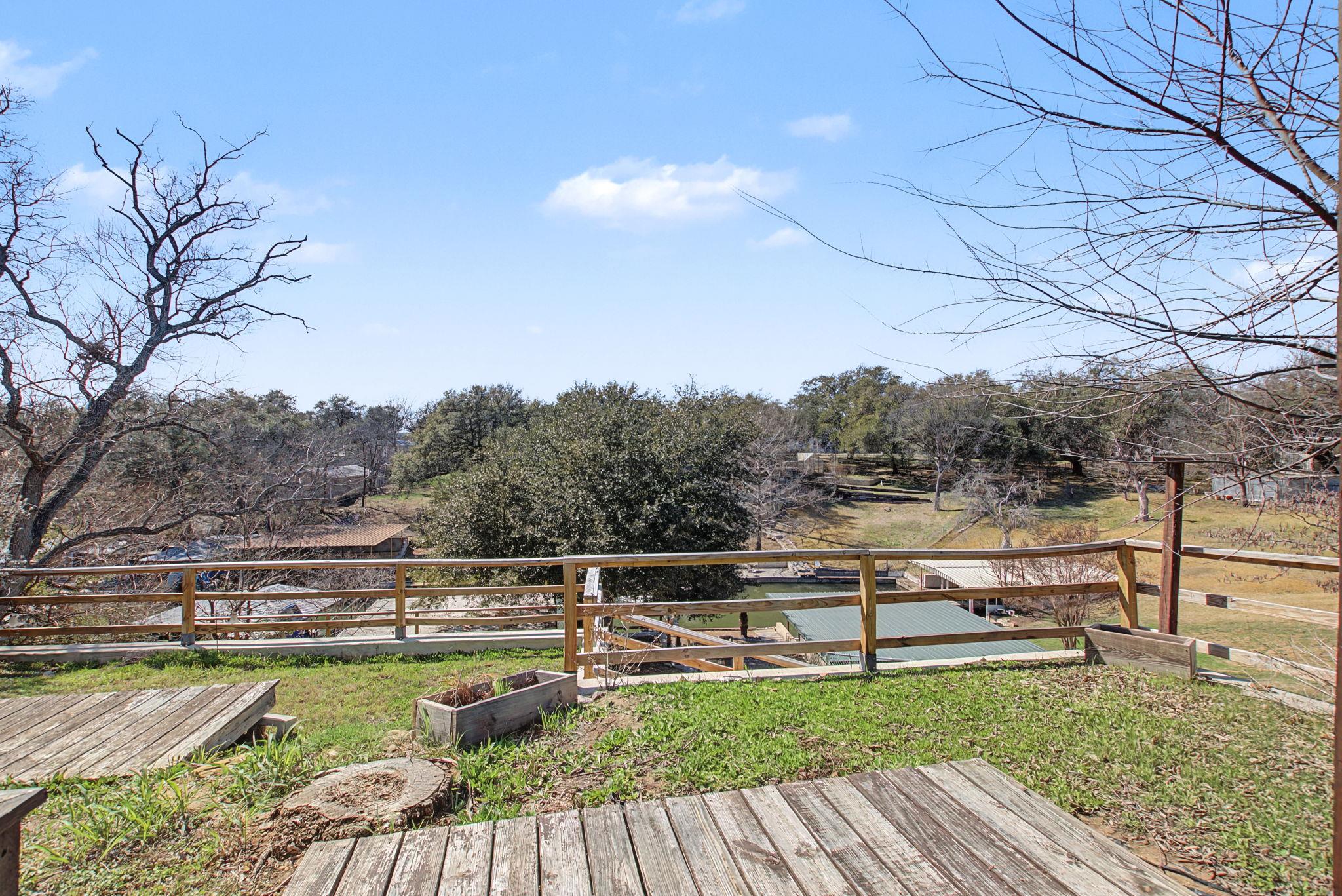 345 County Road 136C, Kingsland, TX 78639