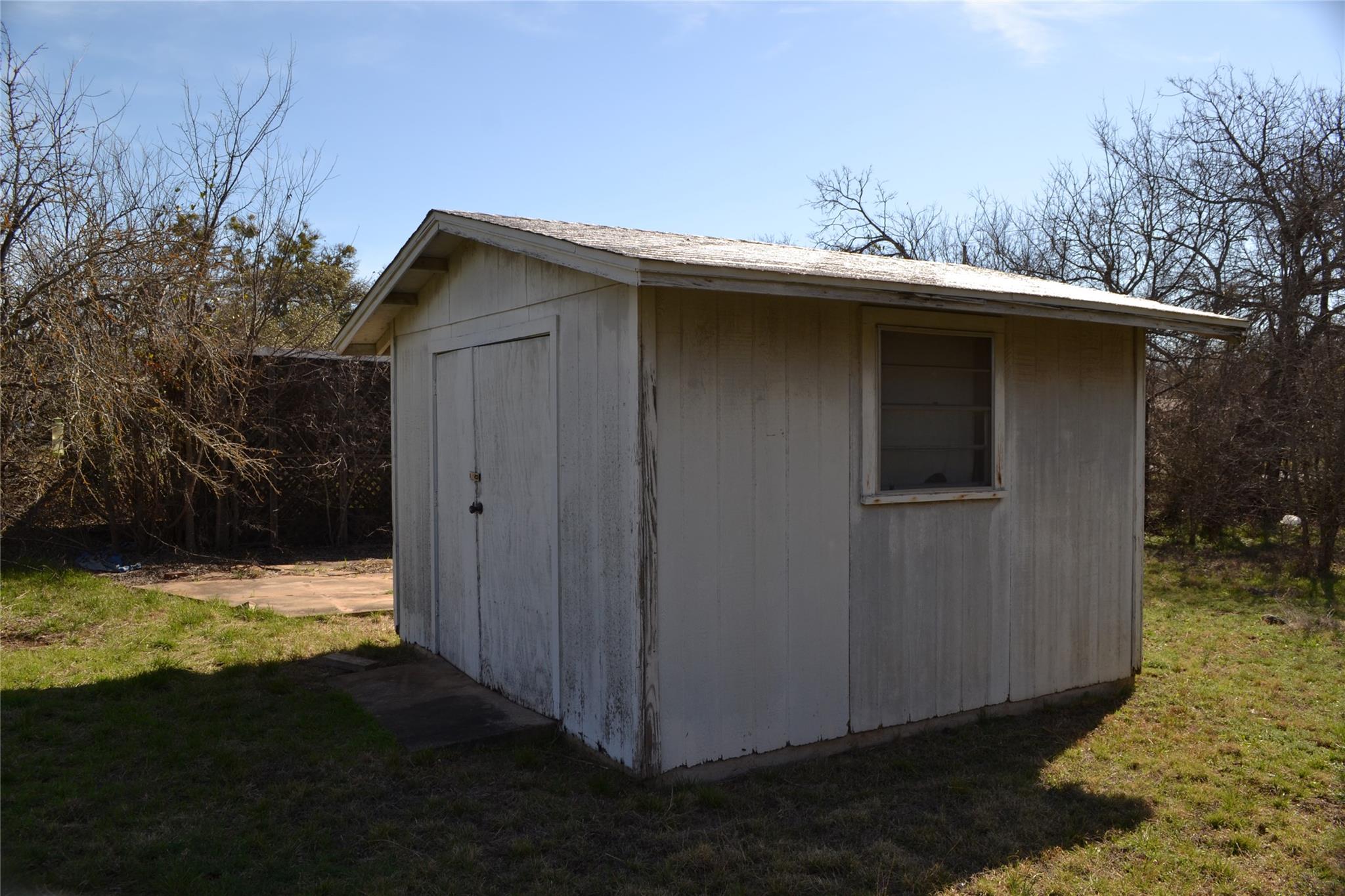 1502 Sherrard St, Burnet, TX 78611