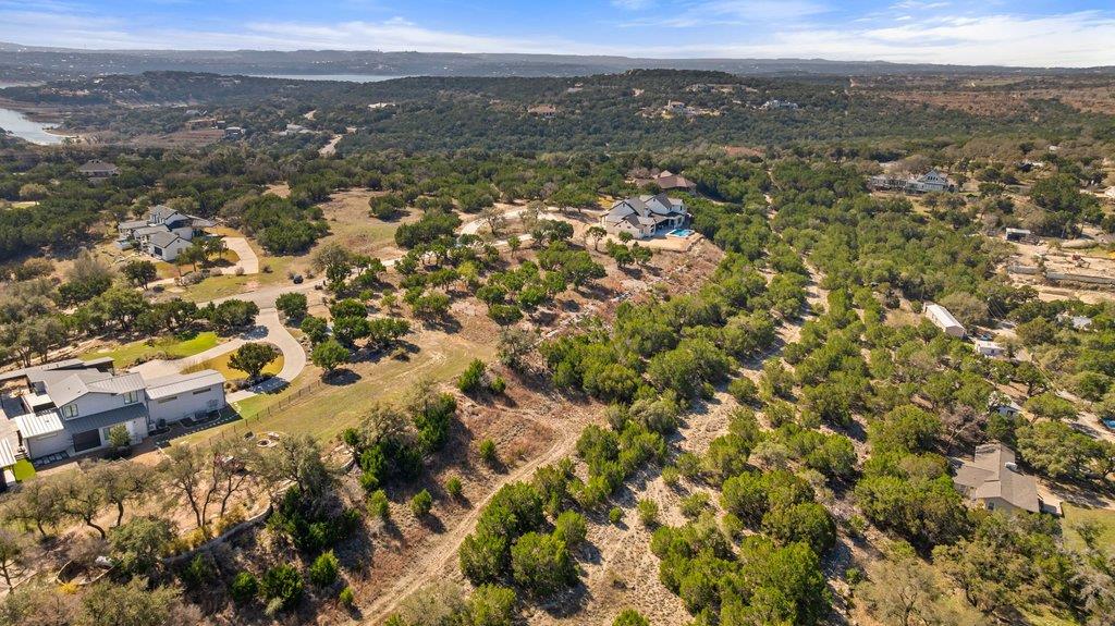 10 Thurman Bluff Dr, Spicewood, TX 78669