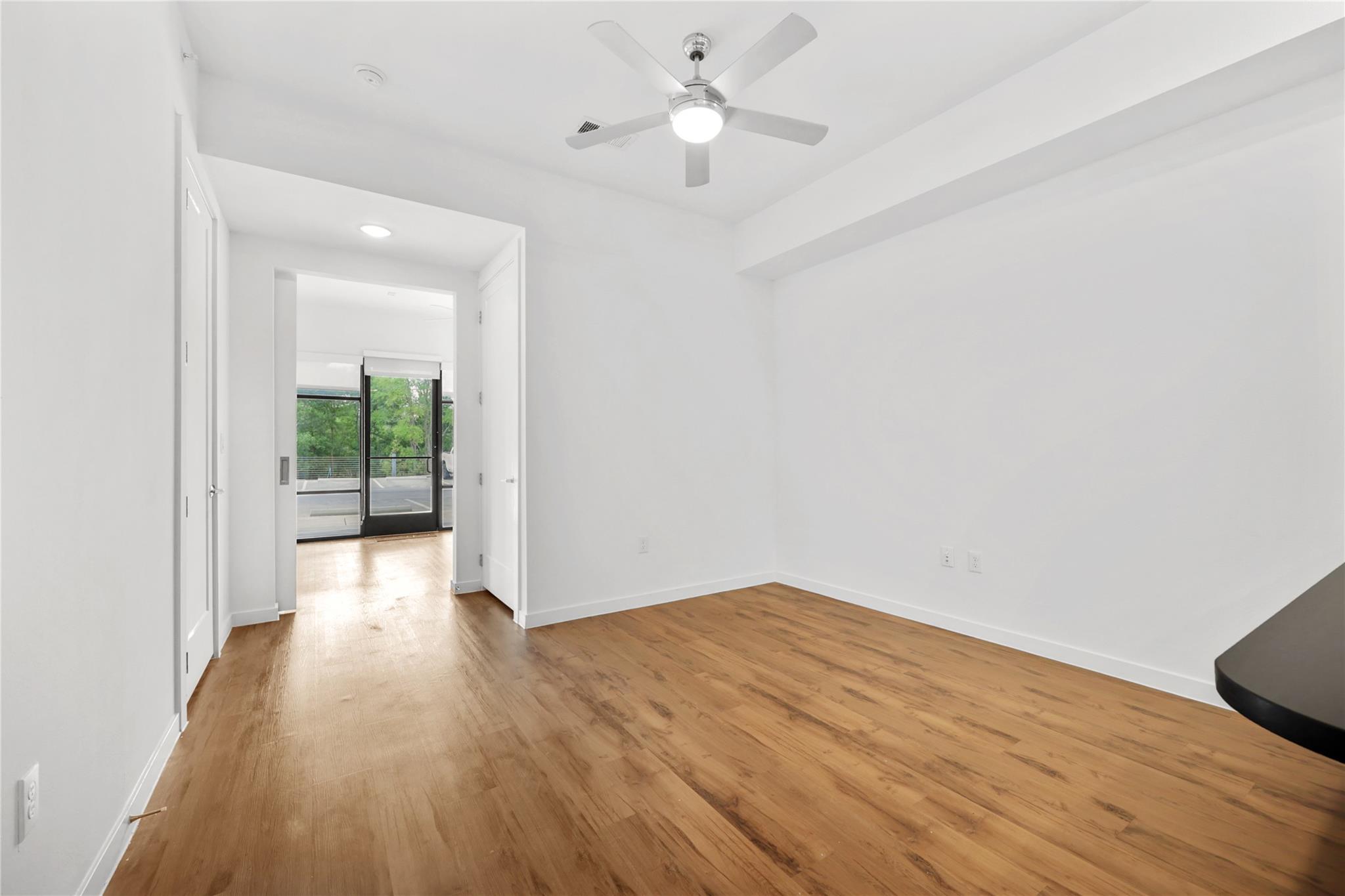 4801 Springdale Rd # 1005, Austin, TX 78723