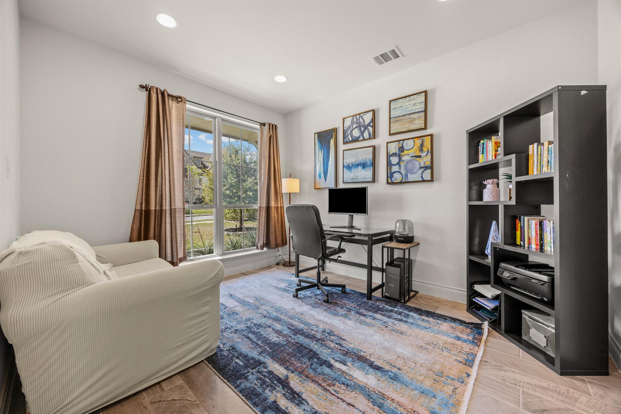 516 Honeybird Ln, Georgetown, TX 78626