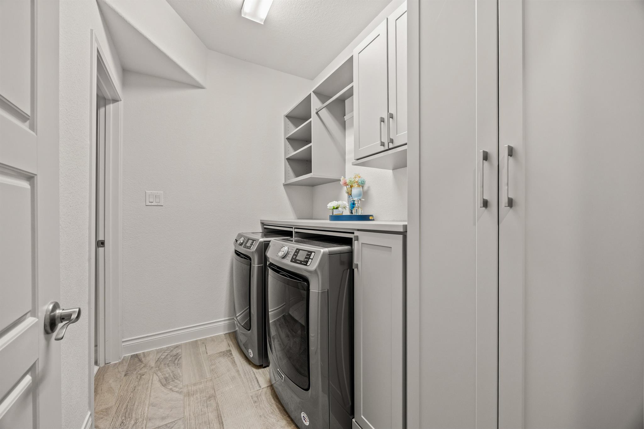 516 Honeybird Ln, Georgetown, TX 78626