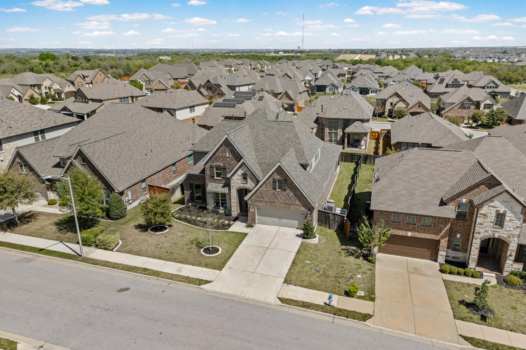 516 Honeybird Ln, Georgetown, TX 78626