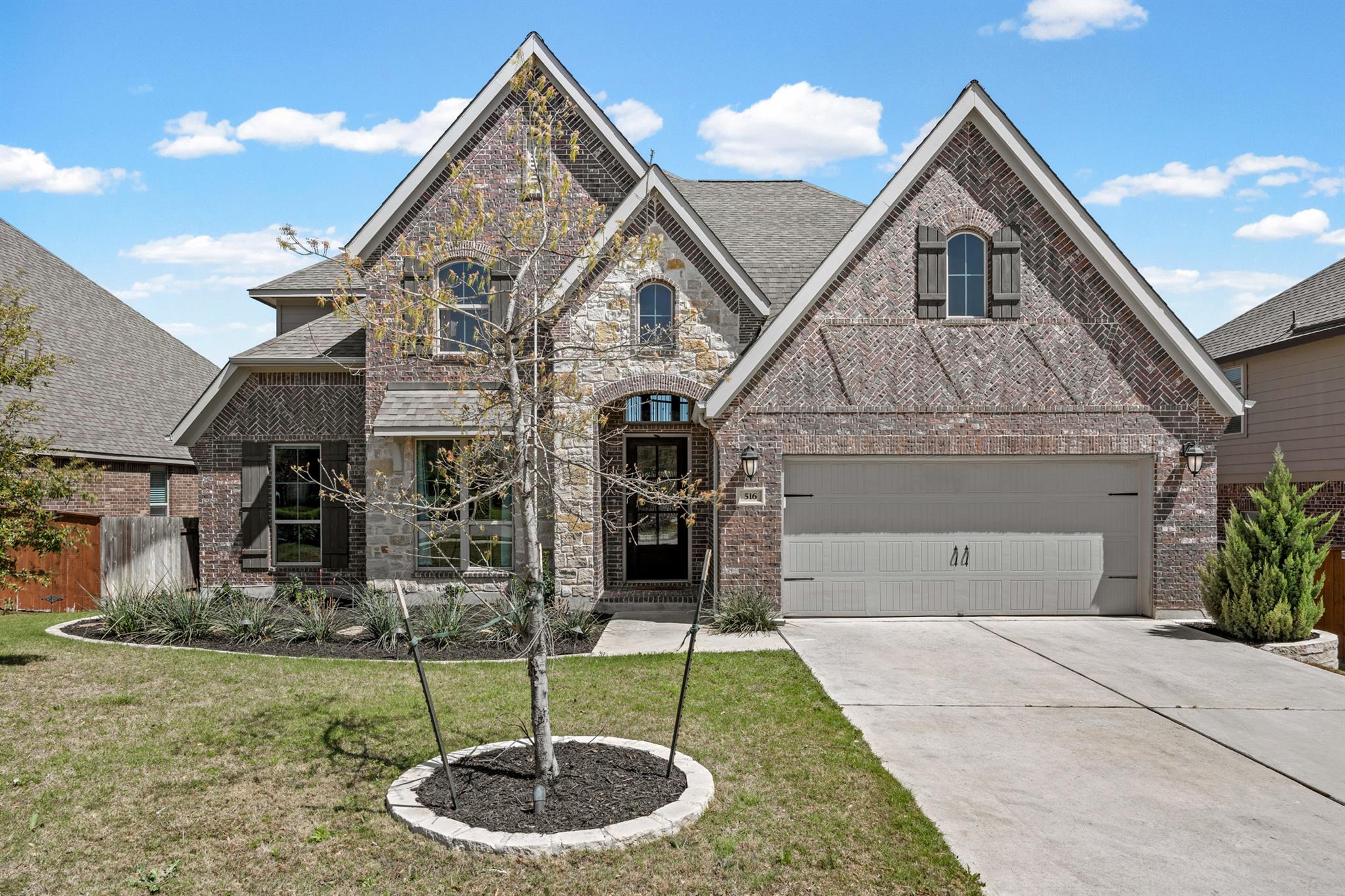 516 Honeybird Ln, Georgetown, TX 78626