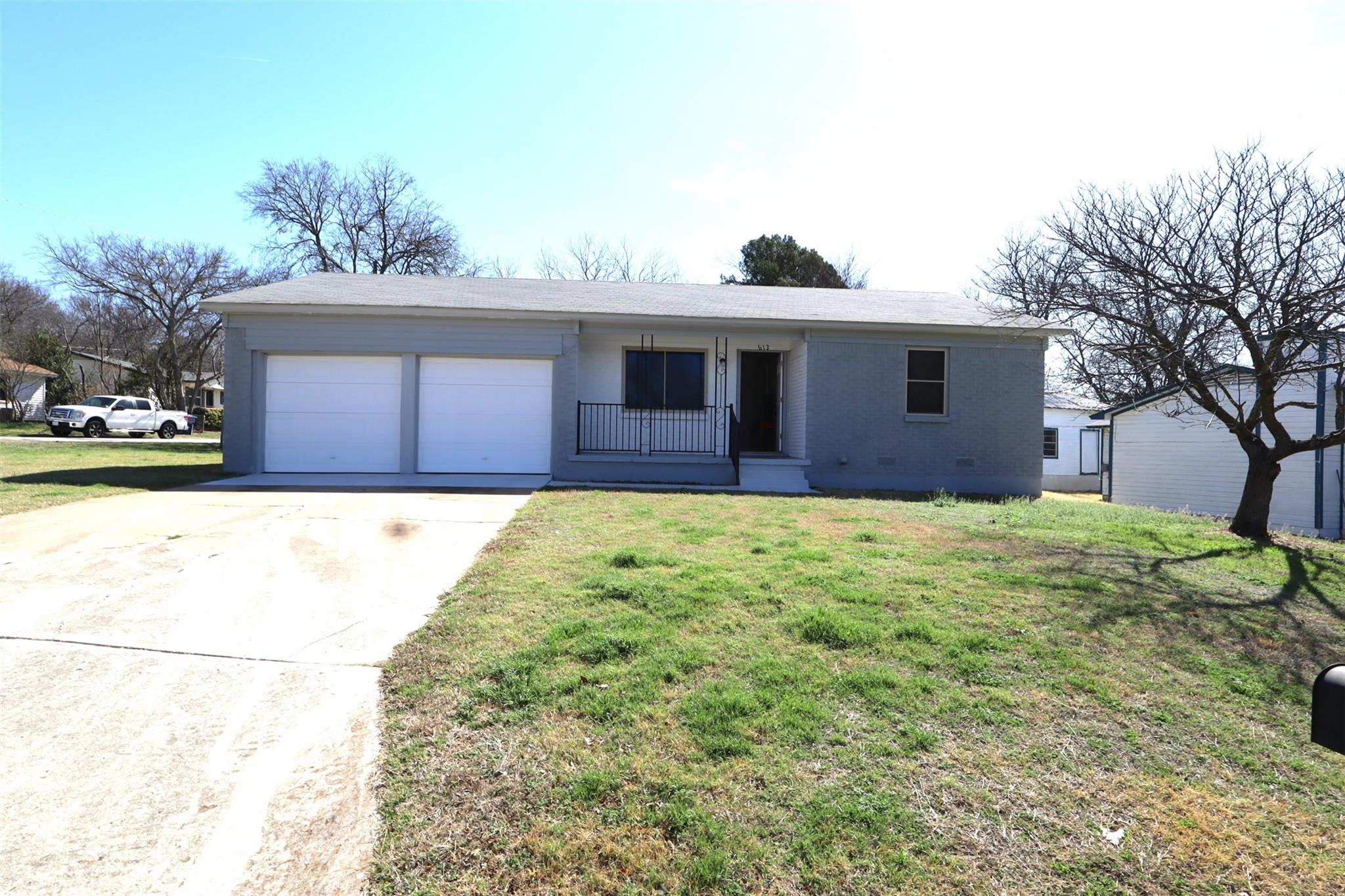 612 N 13th St, Copperas Cove, TX 76522