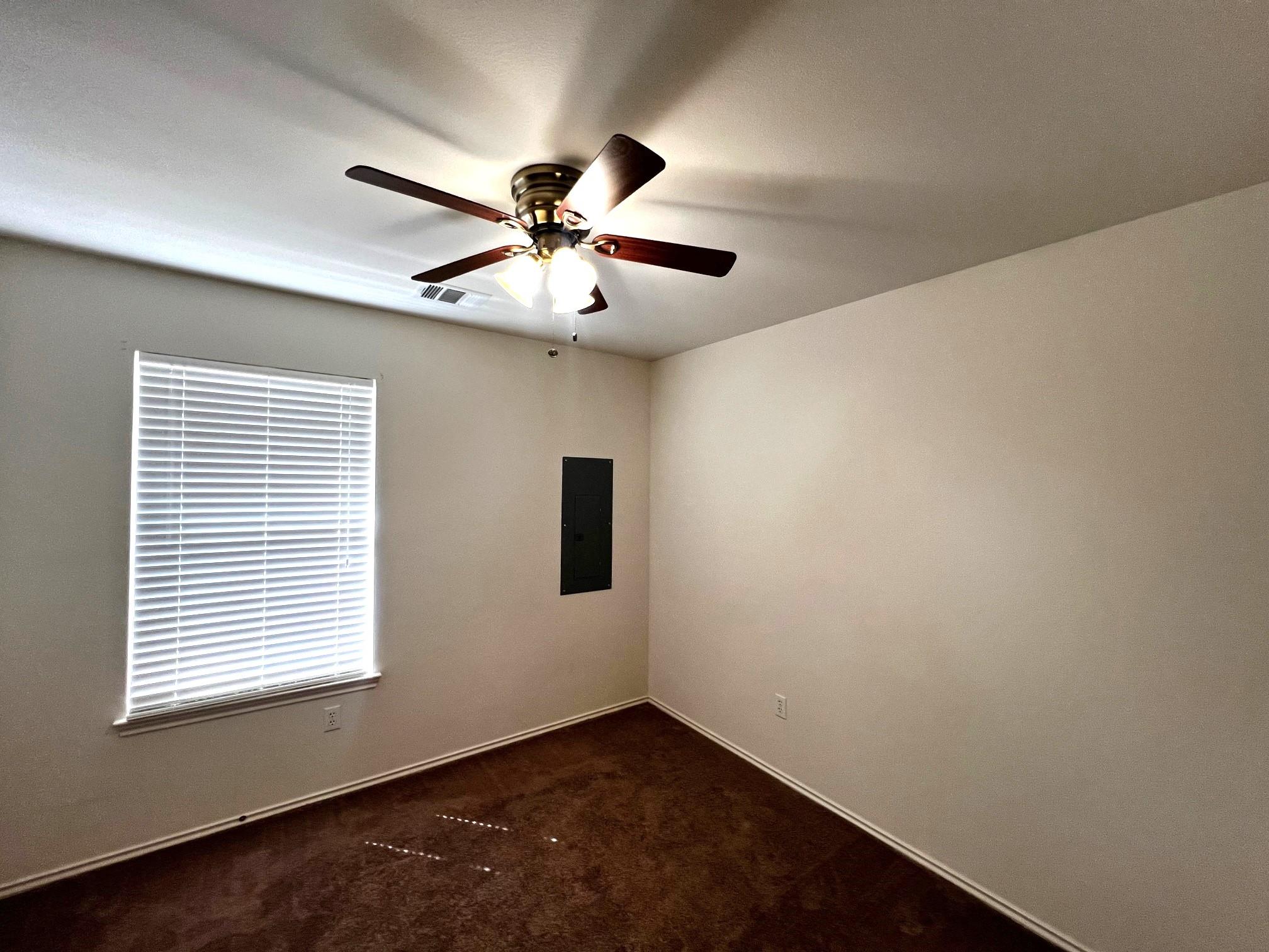 833 E Camp St, La Grange, TX 78945