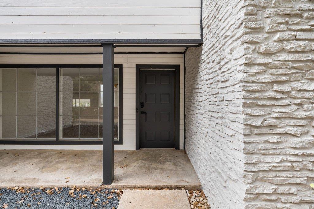 2204 Toro Canyon Rd, Austin, TX 78746