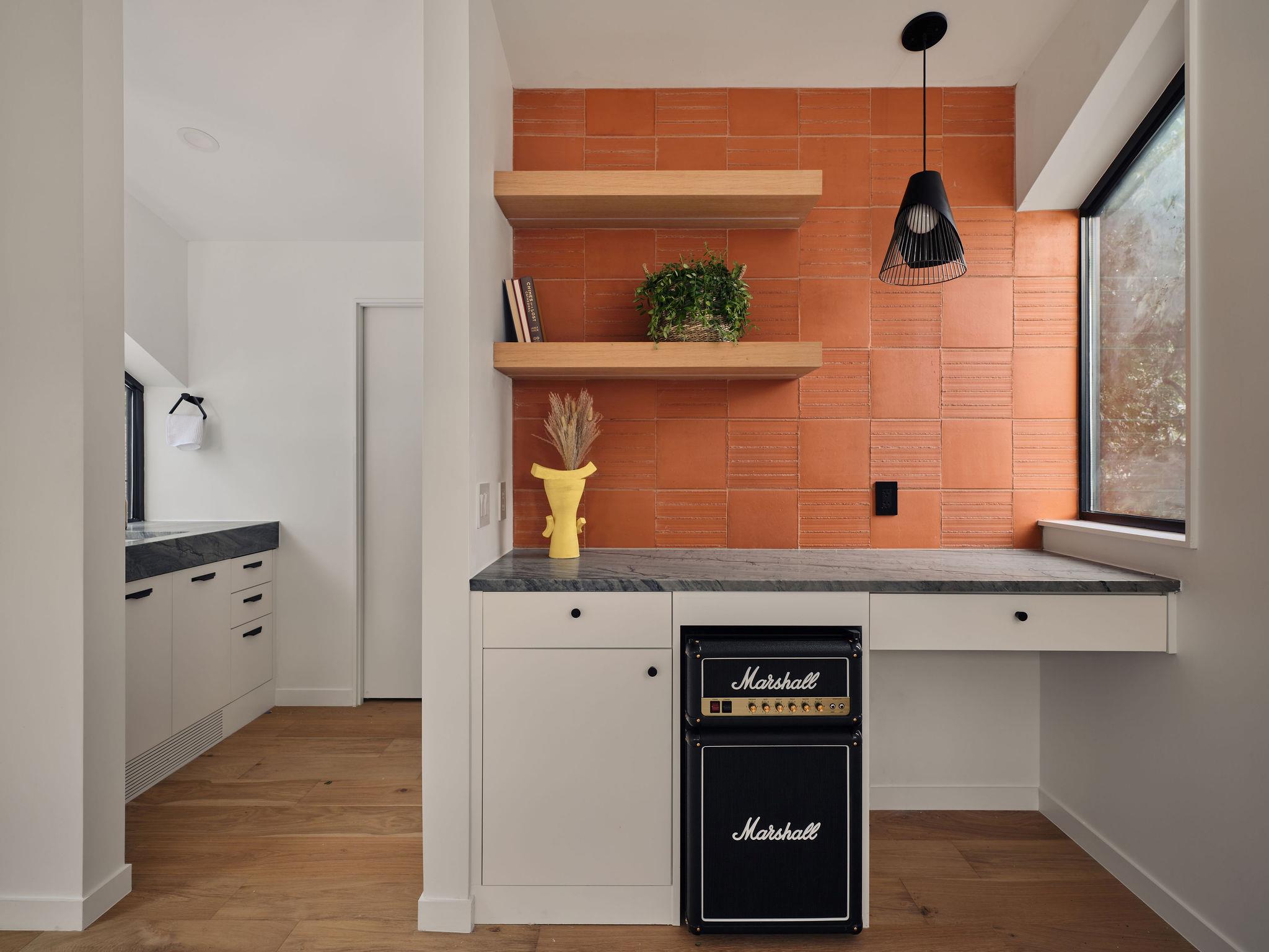 2201 Garden St, Austin, TX 78702