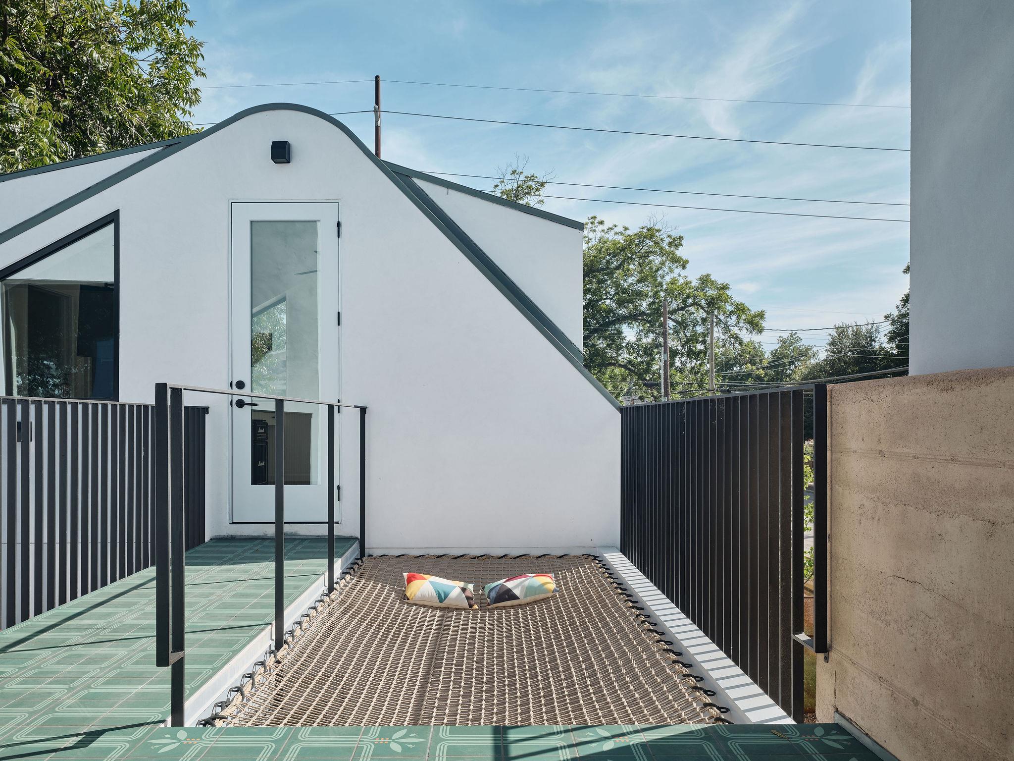 2201 Garden St, Austin, TX 78702