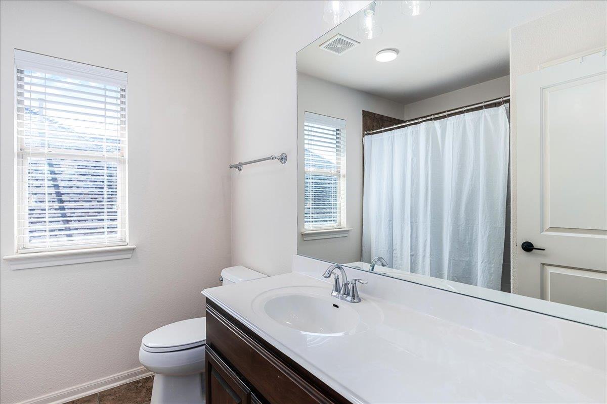 16017 Snowdonia Cv, Bee Cave, TX 78738